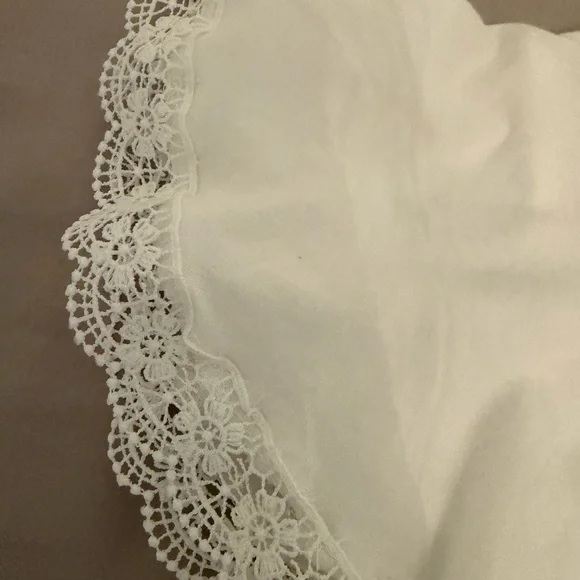 NWOT Vintage Rare Graphic Roses Lace Flutter Tee - Picture 4 of 4